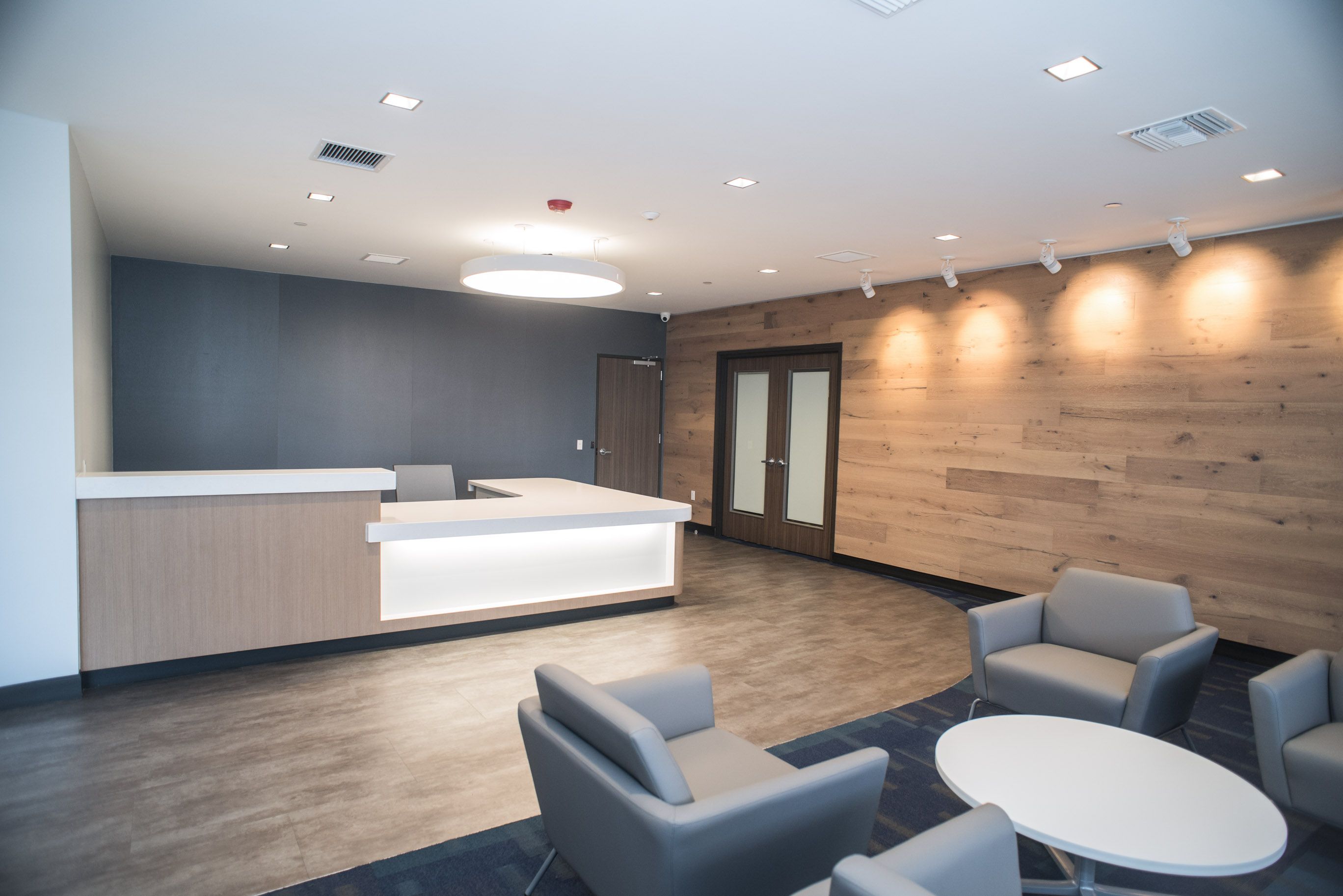 READER'S WHOLESALE DISTRIBUTORS LTD. Mohle Design